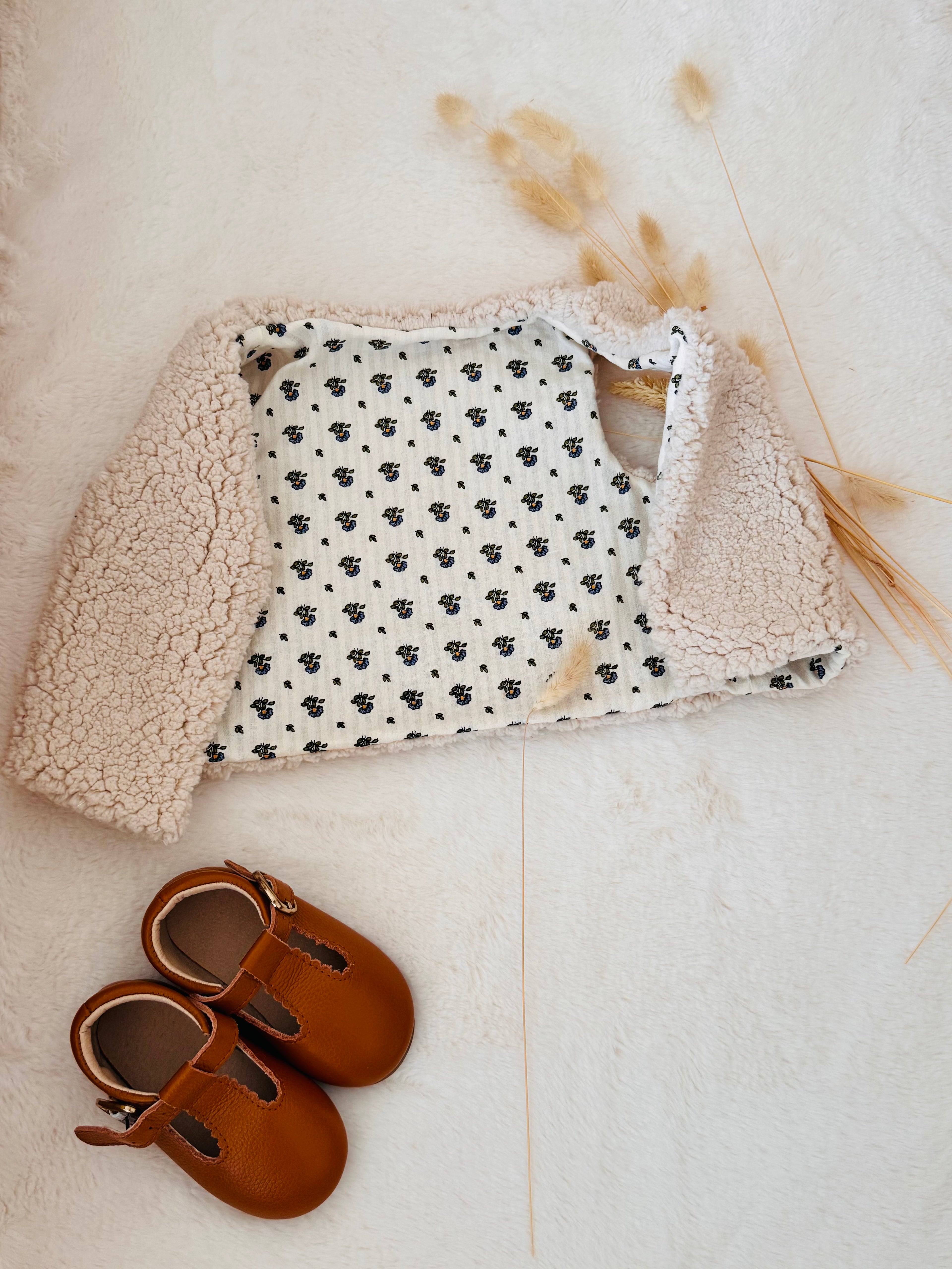 Gilet sans manche Mignon fleurs