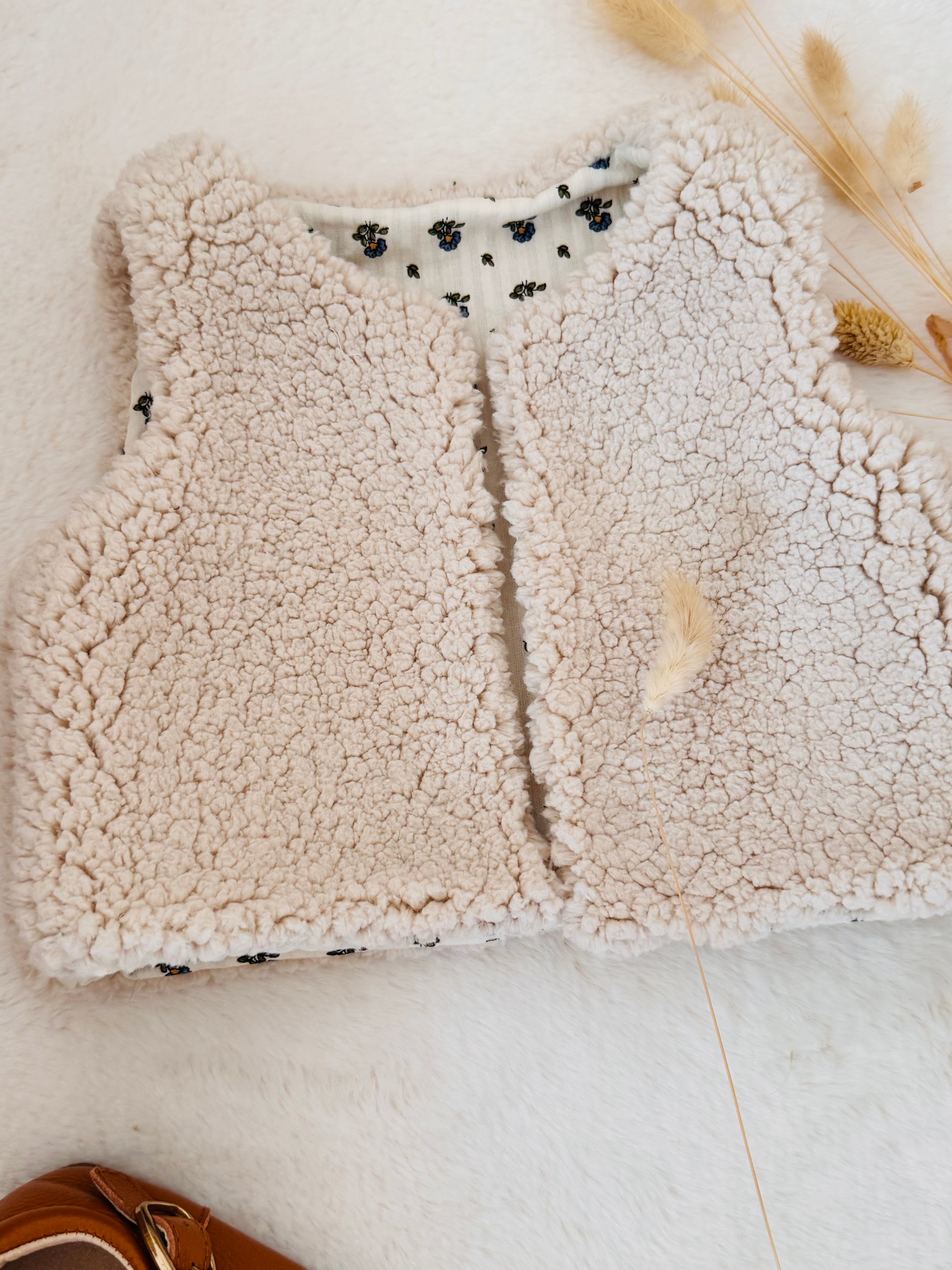 Gilet sans manche Mignon fleurs